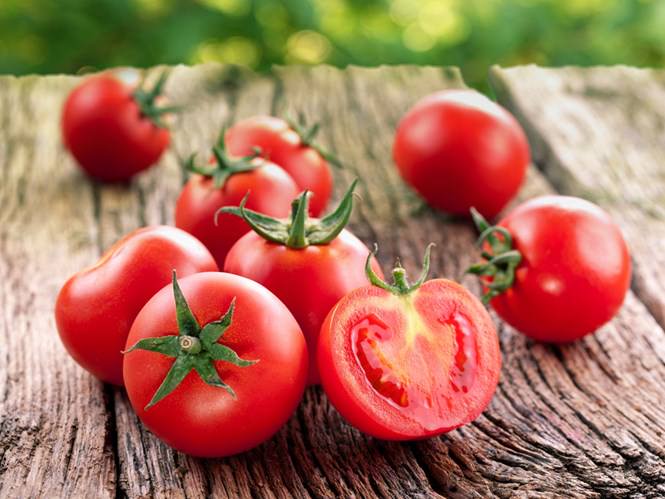 Cà chua ăn chín giàu dinh dưỡng hơn - Ảnh: Shutterstock